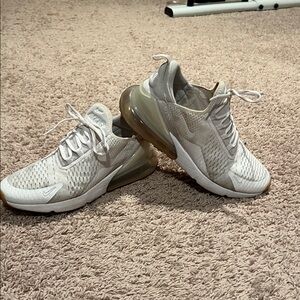Nike 270 Gum White Size 10
